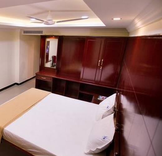 PVK Sirumalai Resort, Dindigul 3